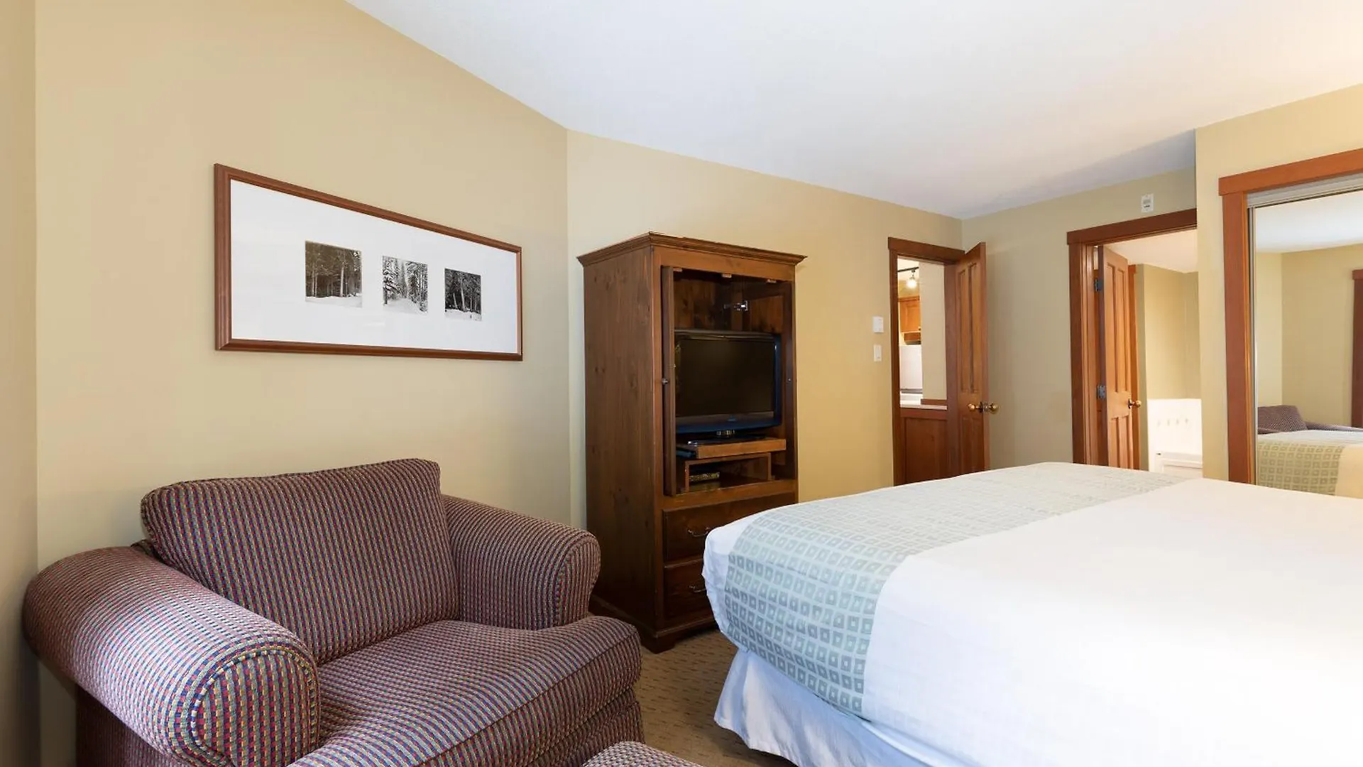 Horstman House By Whistler Premier Apartment