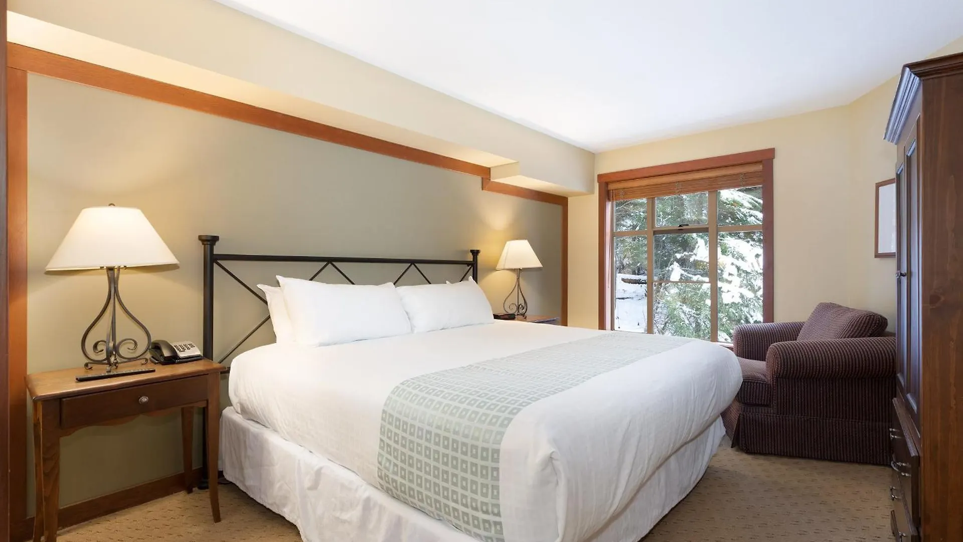 Horstman House By Whistler Premier Apartment