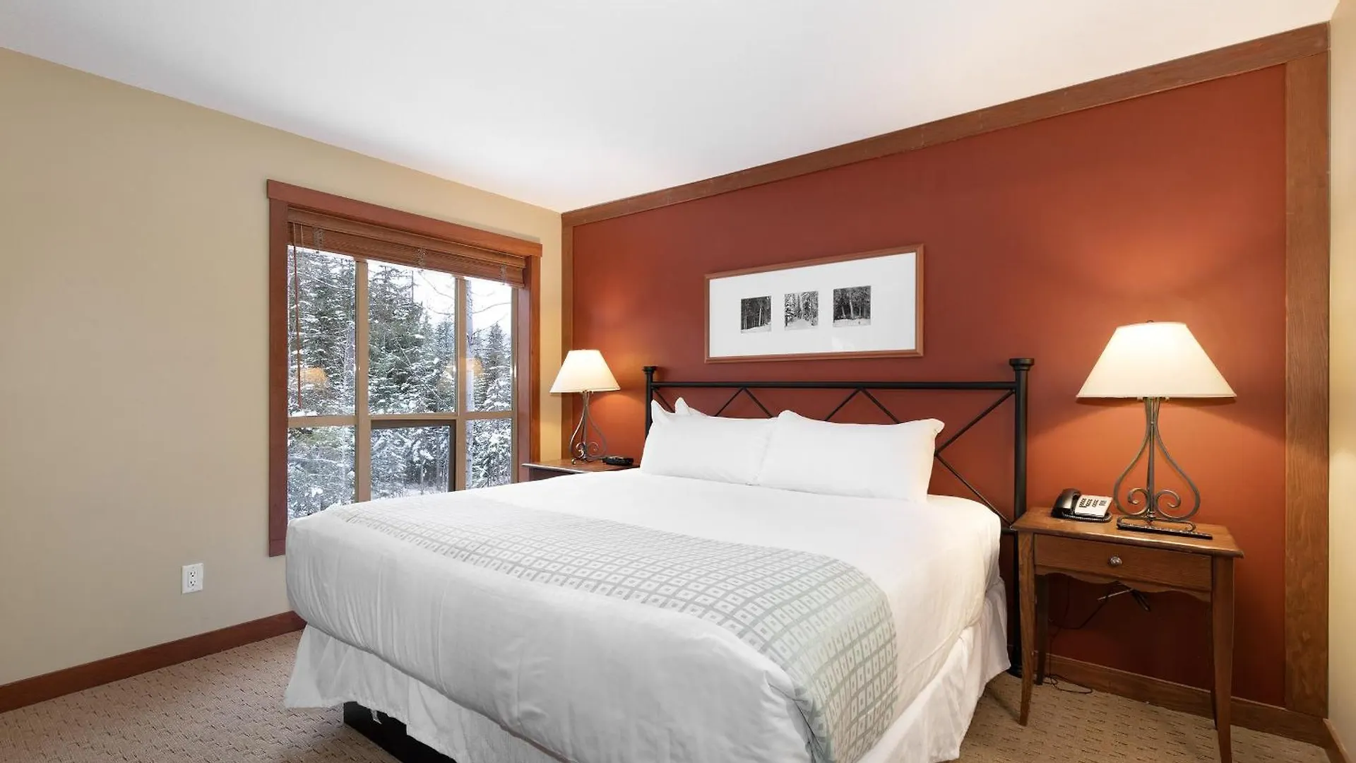 Horstman House By Whistler Premier Apartment Canada