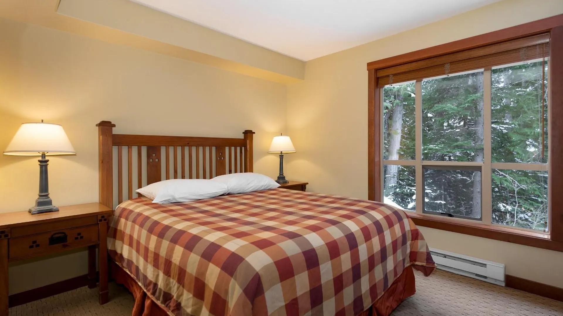 Horstman House By Whistler Premier Apartment