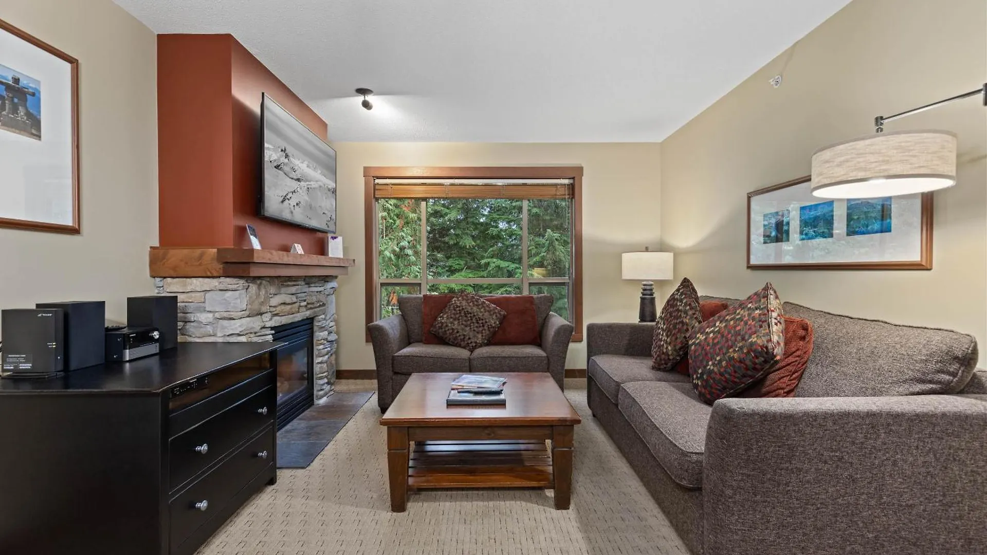 Horstman House By Whistler Premier Apartment