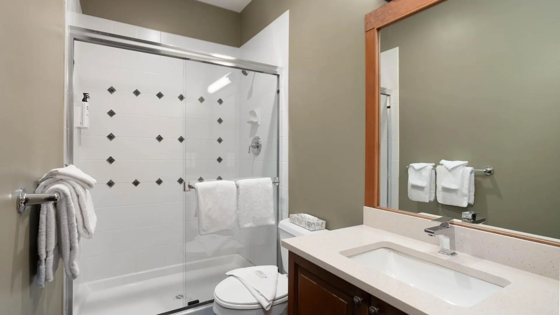 Horstman House By Whistler Premier Apartment