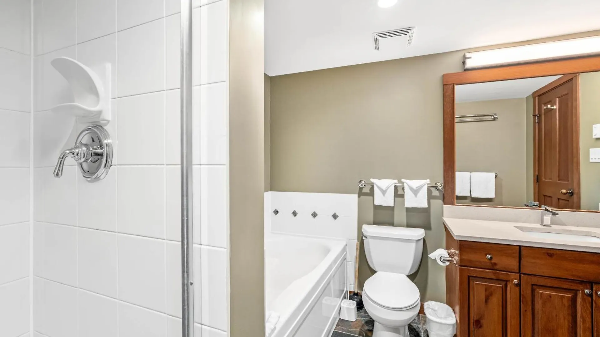 Horstman House By Whistler Premier Apartment