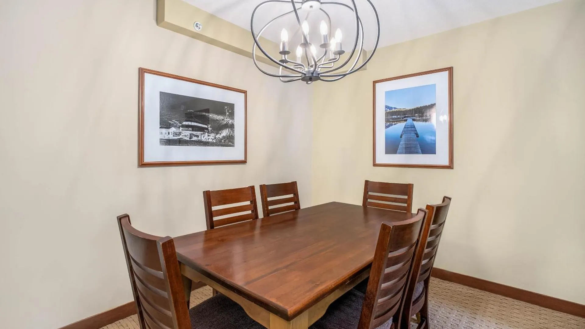 Horstman House By Whistler Premier Apartment