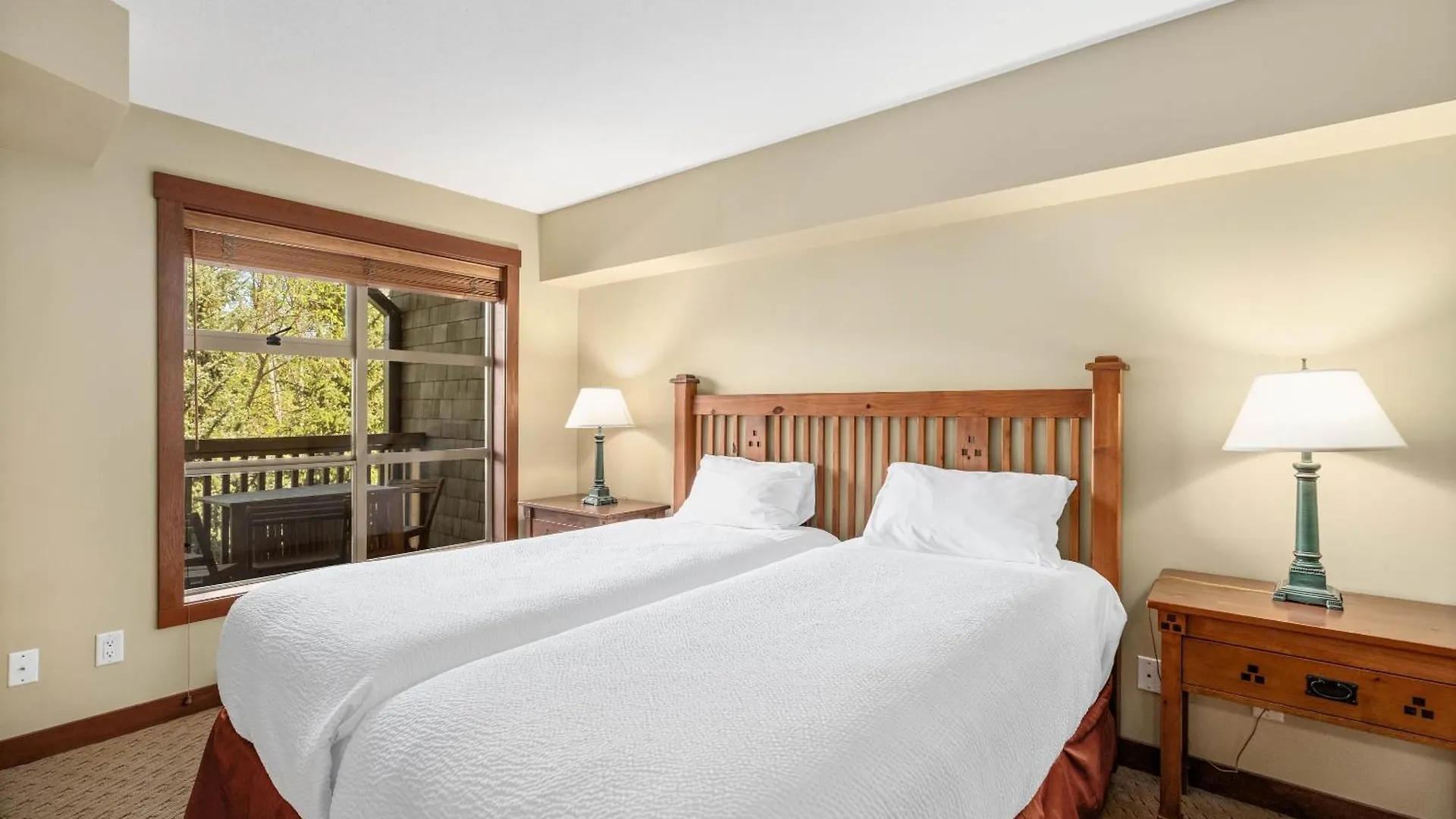 Horstman House By Whistler Premier Apartment