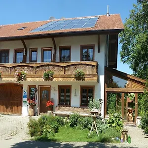 wagnerhof-aschau-am-inn.com-bavaria.com/
