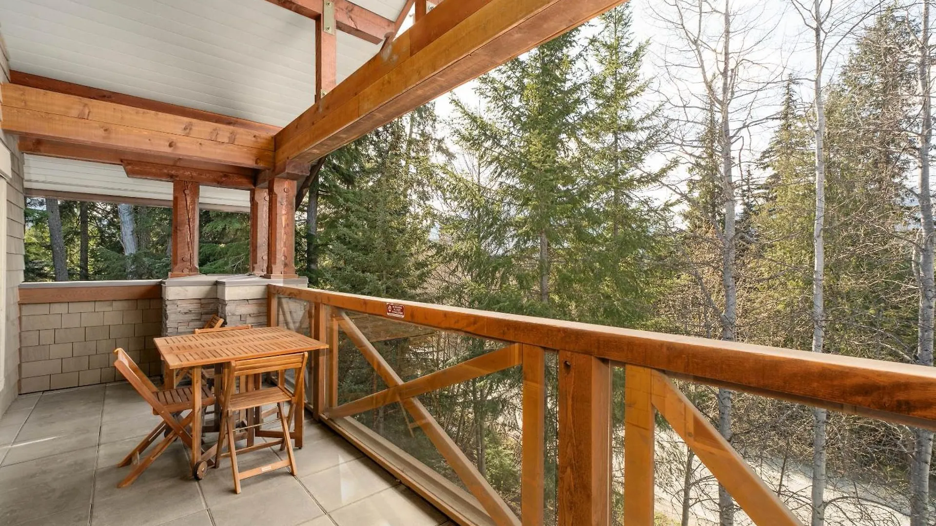 Horstman House By Whistler Premier Apartment 0*,  Canada